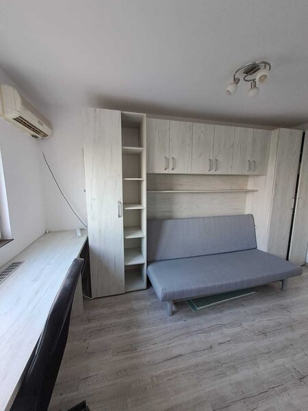 Salaj, Rahova, 10 minute cu STB 117 de Piata Unirii,